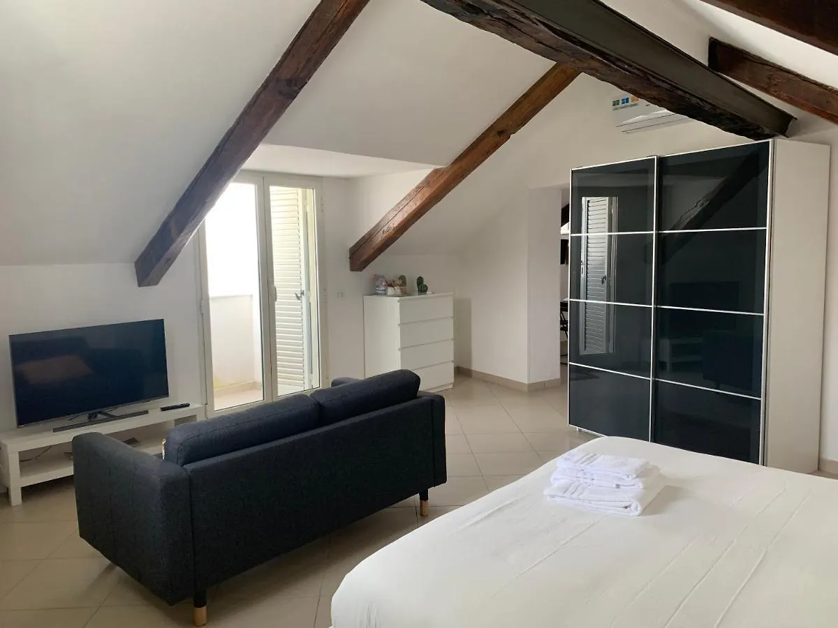 Folle Citta B&B Naples 0*,