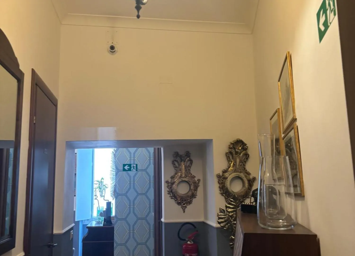 Folle Citta B&B Naples Italy